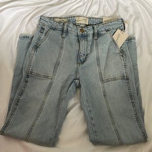 Vintage high-waisted jeans